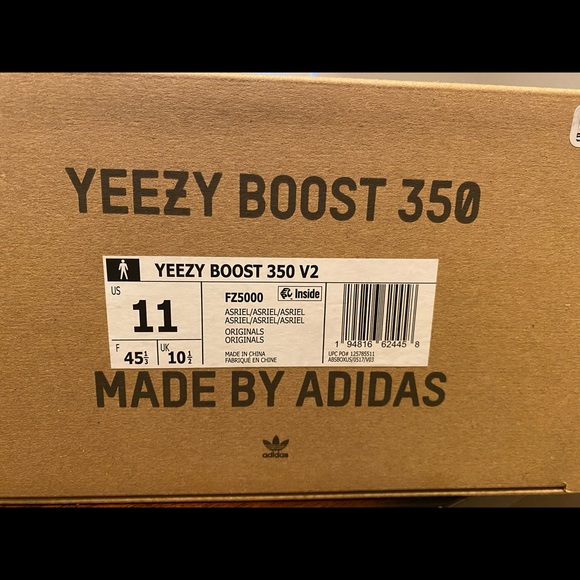 Yeezy Boost 350 V2 - Picture 2 of 2